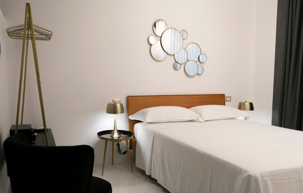 Azzoli Trapani - Apartments&Skypool - Adults Only Екстер'єр фото